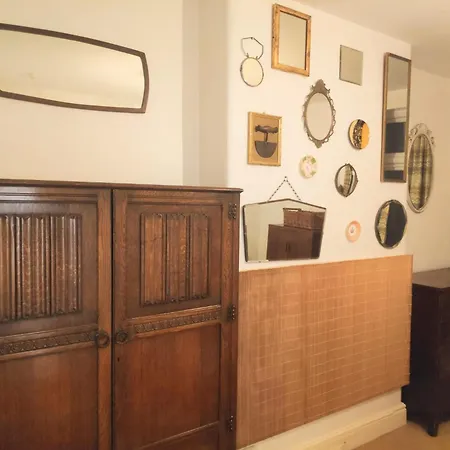 Light And Stylish Close To Centre Bristol