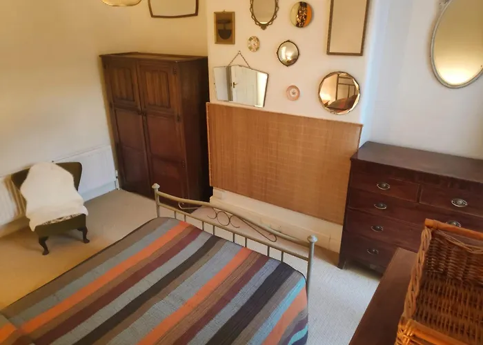 Light And Stylish Close To Centre Bristol